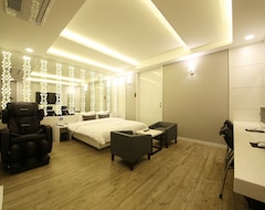 Khách sạn Premium Ava Hotel (Busan, Hàn Quốc)