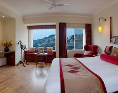 Khách sạn Royal Orchid Fort Resort (Mussoorie, Ấn Độ)