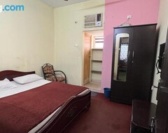 Hotelli Meera Stays (Coimbatore, Intia)