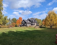 Casa rural Kjs Farmhouse W/swimspa Retreat (Puslinch, Kanada)