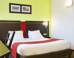 Enzo Hotels Thionville By Kyriad Direct (Thionville, Francia)