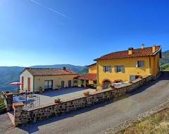 Hotel Villa In Rufina With 8 Bedrooms Sleeps 16 (Rufina, Italija)