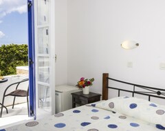 Hotel Naxos Holidays (Naxos - Chora, Greece)