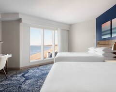 Delta Hotels by Marriott Virginia Beach Bayfront Suites (Virginia Beach, ABD)