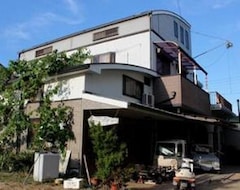 Oda ve Kahvaltı Awaji Tourist Trophy House (Awaji, Japonya)