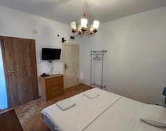 Khách sạn Club Neni Hotel Kotor (Kotor, Montenegro)