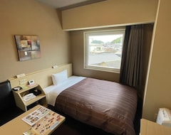 Khách sạn Hotel Route-Inn Saiki Ekimae (Saiki, Nhật Bản)