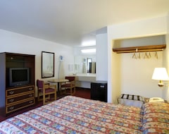 Hotel Americas Best Value Inn - Watsonville (Watsonville, USA)