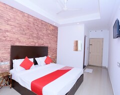 Khách sạn OYO 23756 Munnar Paradise, Irumupalam (Munnar, Ấn Độ)