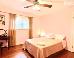 Bed & Breakfast Vihome516C1-Deluxe Double Bedroom near Bayview (Toronto, Canadá)