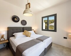 Khách sạn Villa Rosemary Paros (Livadia - Paros, Hy Lạp)