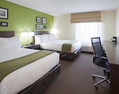 Holiday Inn Express Hotel & Suites Rogers, an IHG Hotel (Rogers, USA)