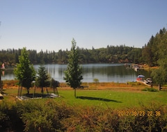 Tüm Ev/Apart Daire Gorgeous Lake Home On Private California Lake (Auburn, ABD)