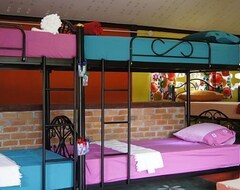 Otel Dorm Des Fleurs (Phangnga, Tayland)