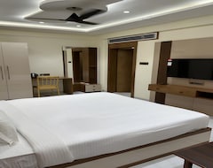 Hotelli Atithi Executive (Chiplun, Intia)