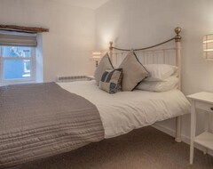 Hotel Caleb S Cottage - 4 Bedroom Cottage - Solva (Haverfordwest, Storbritannien)