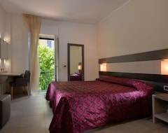 Hotel Siena (Verona, Italia)