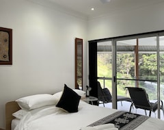 Entire House / Apartment Ingleside Stud Farm (Burleigh Heads, Australia)
