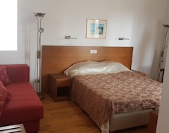 Hotel Paun (Petrovac, Montenegro)