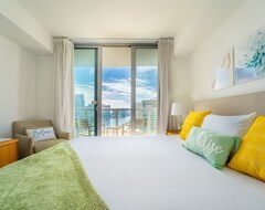 Otel Brand New Luxurious One Bedroom Condo (Hallandale Beach, ABD)