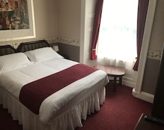 Crown Hotel (Pwllheli, Storbritannien)
