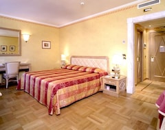 Хотел Park Hotel Villa Ariston (Лидо ди Камайоре, Италия)