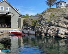 Tüm Ev/Apart Daire House By Sea - Bergen, Norway. Free Boat. (Askøy, Norveç)