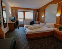 Hotel Tia Apart (Kaunertal, Austria)