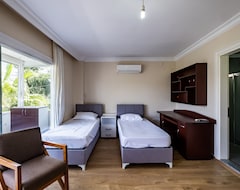 Khách sạn Jash Bedrooms (Milas, Thổ Nhĩ Kỳ)
