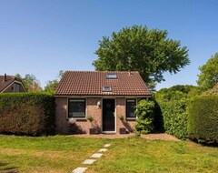 Koko talo/asunto Holiday Home Roosje Egmond Aan Den Hoef (Egmond aan den Hoef, Hollanti)