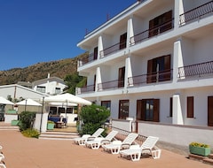 Khách sạn Hotel Corallo Calavà (Gioiosa Marea, Ý)
