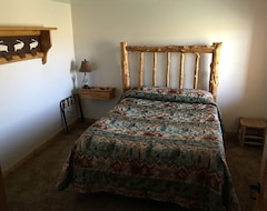 Casa/apartamento entero ¡Casa de campo remota en más de 80 acres de tierra en el pacífico Valle de Indianola! (Fairview, EE. UU.)