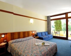 Khách sạn Hotel Palme & Suite (Garda, Ý)