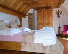 Hotelli Very Pretty Independent House, Garden, Garage. Assured Cocooning! (Thannenkirch, Ranska)