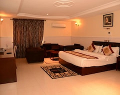 Hotel Graziella S & Suites (Owerri, Nigeria)