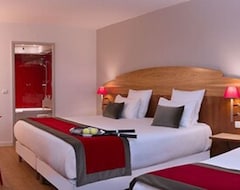 Khách sạn Hotel C Suites Chambres Spacieuses (Nîmes, Pháp)