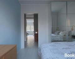 Casa/apartamento entero Two Bedroom Urban Oasis (Helsinki, Finlandia)