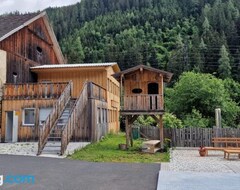 Khách sạn Gletscher-trail Hostel (Flattach, Áo)