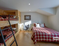 Casa/apartamento entero 4 Bed 3 Bath Home Minutes To Blue Mountain! 25 Acres! Privacy! (Gibraltar, Canadá)