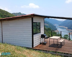 Khu cắm trại COCOZNA Glamping (Norcasia, Colombia)