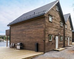 Cijela kuća/apartman Vacation Home Nesjaholmen (fjh102) In Langevåg - 6 Persons, 3 Bedrooms (Haugesund, Norveška)