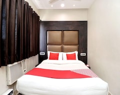 Hotel Oyo Rooms Ludhiana Railway Station Clock Tower (Ludhiana, Indija)