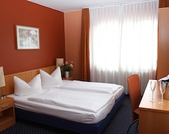 Khách sạn Hotel Apartments Restaurant Cala Luna (Marburg, Đức)