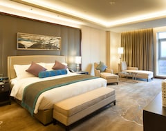 Resort/Odmaralište Crowne Plaza Tianjin Jinnan, an IHG Hotel (Tijenđin, Kina)