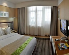 Solar Valley Micro-E International Hotel (Dezhou, China)