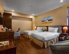 Hotel Yarra Ocean Suites Danang (Da Nang, Vietnam)