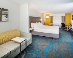 Hotelli Holiday Inn Express & Suites Litchfield, an IHG Hotel (Litchfield, Amerikan Yhdysvallat)