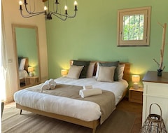 Toàn bộ căn nhà/căn hộ Apartment In Oggiono With 1 Bedrooms Sleeps 4 (Oggiono, Ý)