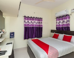 Hotel OYO 28658 The Swarg Residence (Chennai, Indija)