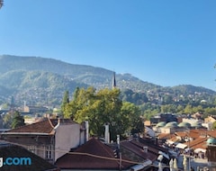 Khách sạn Nia Deluxe (City of Sarajevo, Bosnia and Herzegovina)